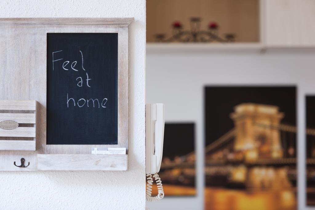 Feel At Home Apartment บูดาเปสต์ ภายนอก รูปภาพ